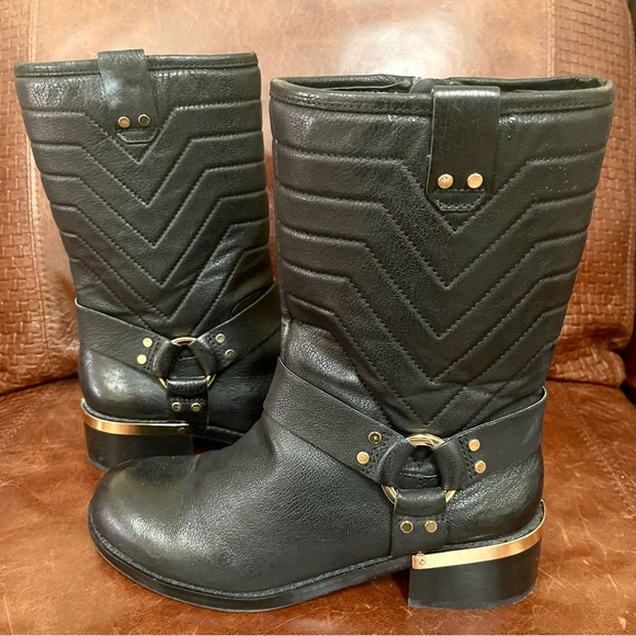 Vince Camuto Quilted Leather Moto Boots With Gold Tone Hardware Size 7.5 - Picture 1 of 10